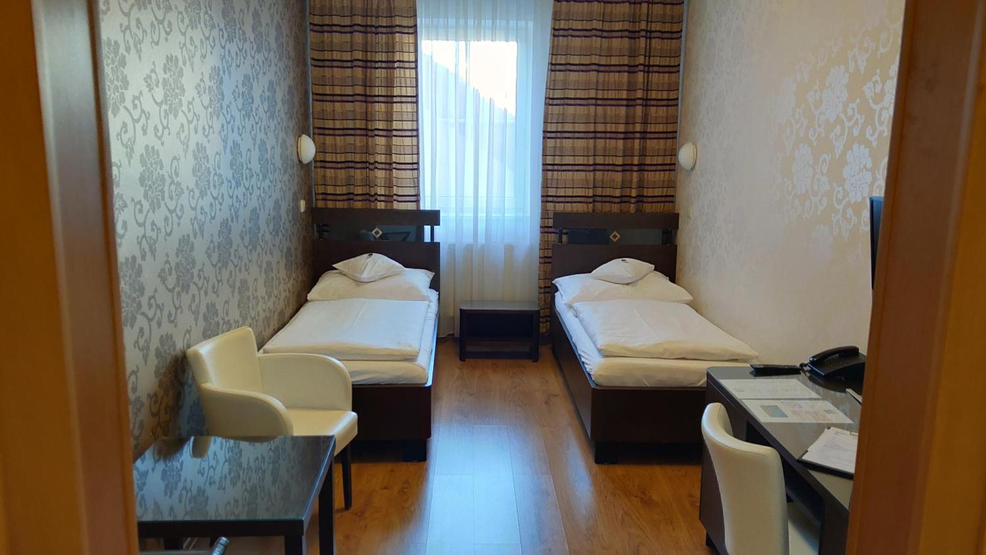Hotel Trinity Alamóc Kültér fotó