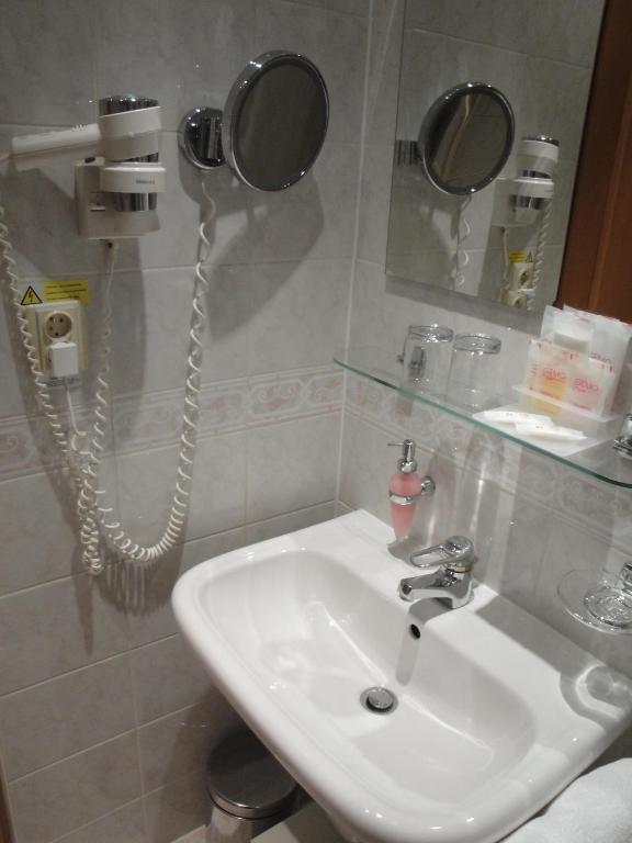 Hotel Trinity Alamóc Szoba fotó
