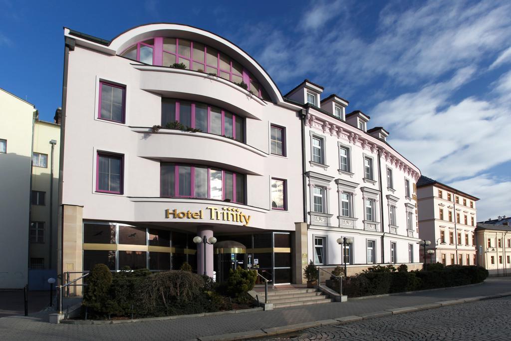 Hotel Trinity Alamóc Kültér fotó